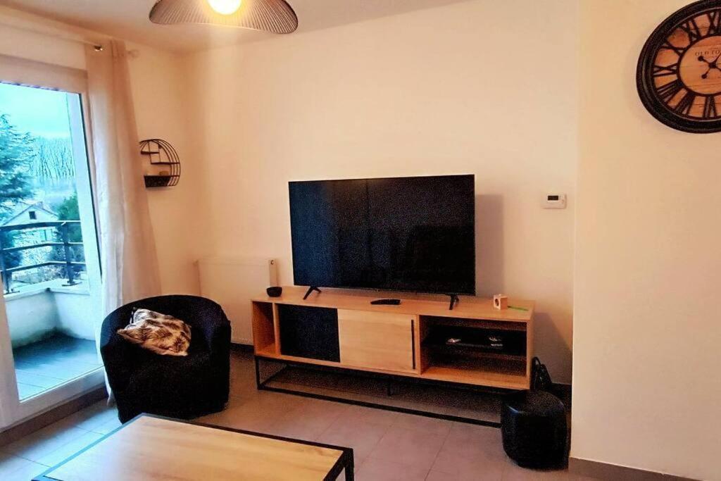 Pour 4 Personnes Entre Paris Et Disneyland. Apartment